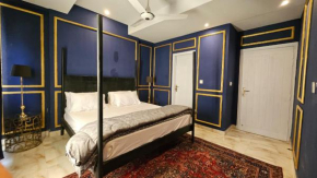 Riverview 3-Bedroom Persian Style Luxury Apartment
